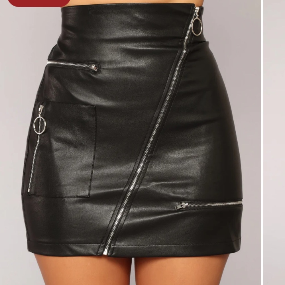 Fashion Nova Janelle Skirt - Black
